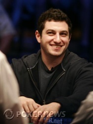 Phil 'OMGClayAiken' Galfond is de winnaar van Event #28