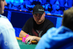 Le Champion Sam Stein