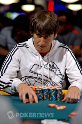 Hasan Anter Takes the Chip Lead into Day 4