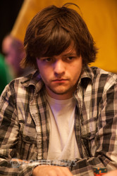 Dylan Horton is the final table bubble boy