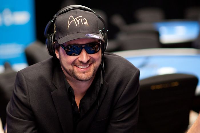 Hellmuth jaagt op #13
