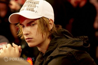 Viktor "Isildur1" Blom vinner stort över Katchalov i SuperStar Showdown