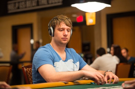 WSOP Event #32: Pim de Goede & Hans Bosman naar Dag 2, Negreanu & Little aan kop