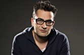 PokerNews Boulevard: Antonio Esfandiari ambassadeur van Ultimate Poker, en meer..