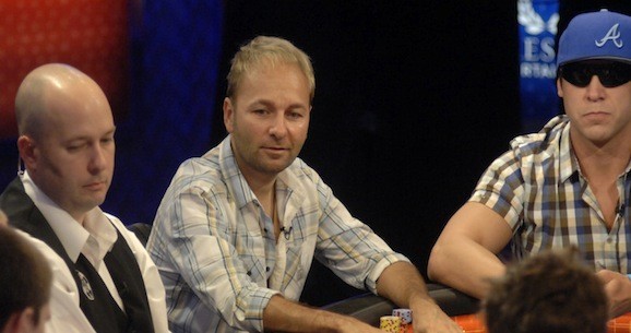 Crónicas de Negreanu: de 1 de Agosto 2012