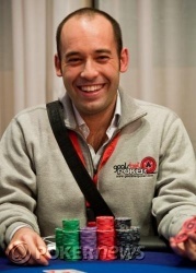 Vincenzo Spinelli, "unofficial" Day 1b chip leader