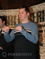 Jordan Smith, proudly displaying his bracelet from the $2,000 NLHE event
