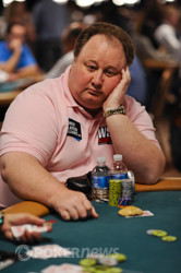 Greg Raymer finds himself near the top after Day 1