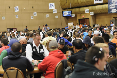 Players pack the Pavilion Room on Day 1c of the Main Event