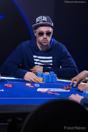 Ole Schemion can pass Kid Poker with 17th or better
