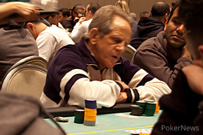 Robert "Uncle Krunk" Panitch is Among the Chip Leaders at the End of Day 1A