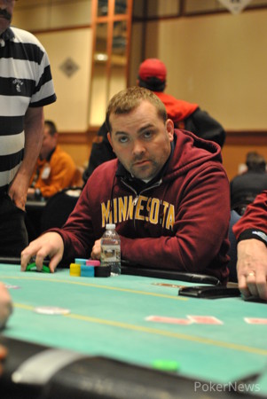 "Minnesota" Jon Hanner had a rough go of it on Day 1b, unable to get anything going.