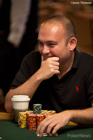 Thayer Rasmussen is in good position to take down the bracelet.
