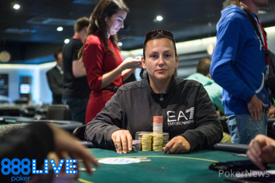 Lucia Martinez leads after Day 1a
