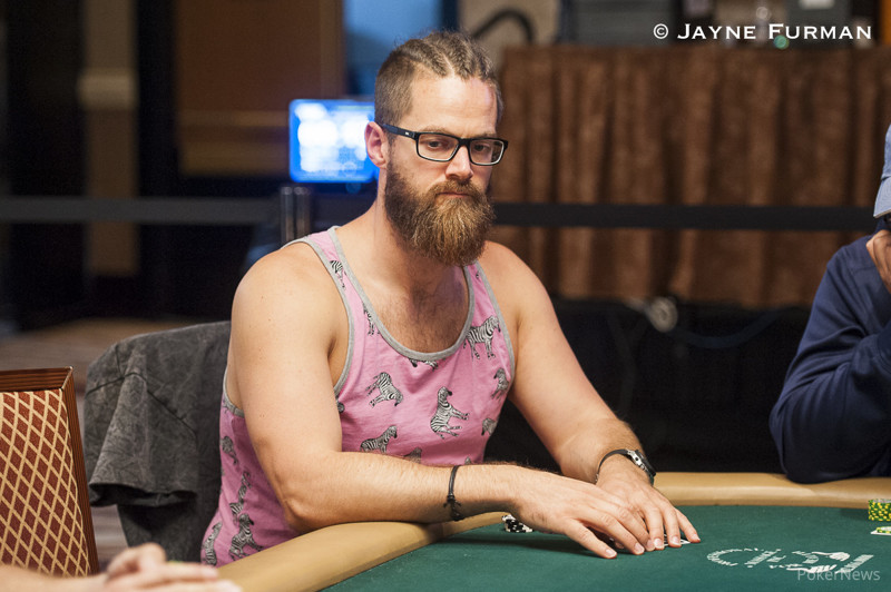 Poker crazy fold