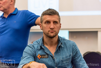 Carl Froch shook hands with the table before leaving