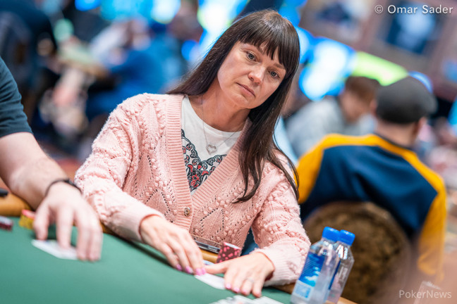 Alexandra Botez Enjoying WSOP Main Event Debut – World Poker Tour