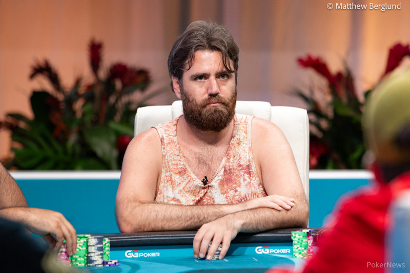 Gabriel Schroder está na FT do Main Event da WSOP Paradise