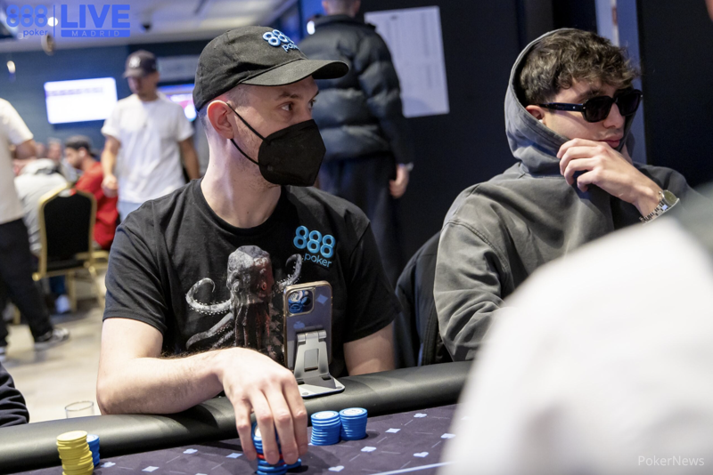 Ian Simpson Tries to Win One For the Team on the Last Day of the 888poker Live Madrid Main Event