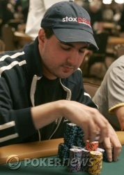 Matt Matros topped 150,000 in chips in opening-day action