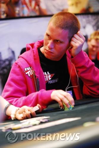Brett Daphne chipleader dag 1B - Aussie Millions Report 102