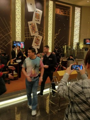 Wielka gra w Macau: Ivey, Laliberte, Chan, Dwan i Robl 101