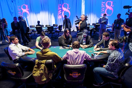Matt Glantz Leads Final Nine of Inaugural World Poker Tour Alpha8 0,000 Event 101