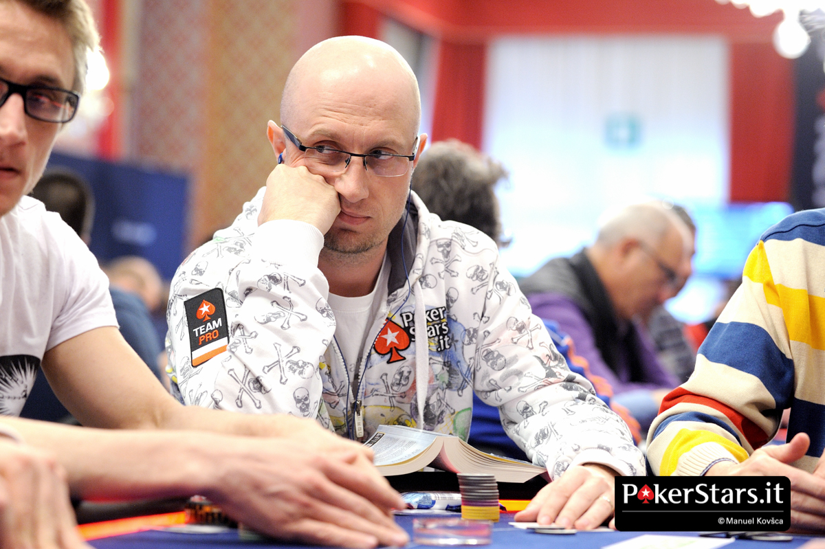 IPT San Remo Dzień 1C: Jakub Michalak z najlepszym stack'iem! 14 Polaków zagra dziś w... 104