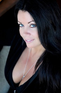 Vancouver Ladies Poker League Brings Women to the Table 101
