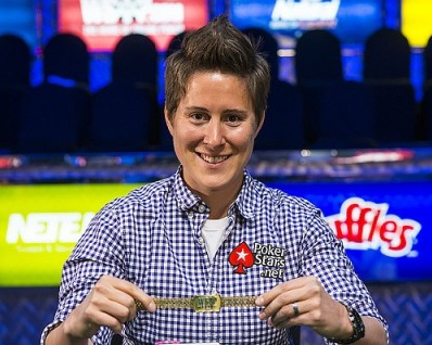 Poker, deporte mental que exige mucha preparación. 101