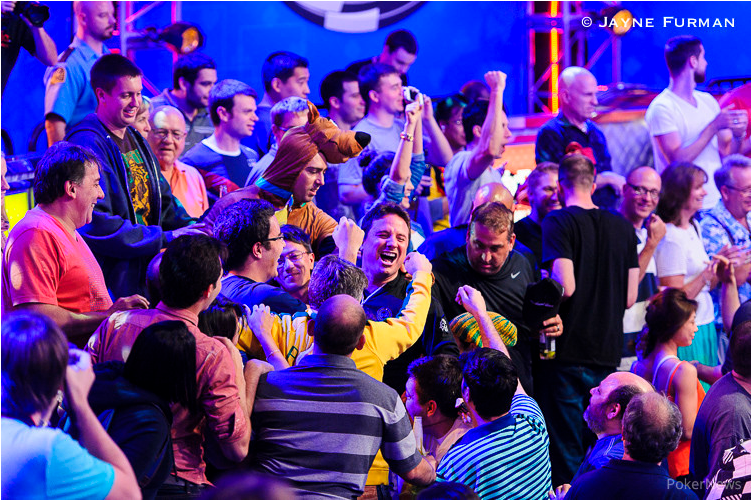 Поглед отблизо на WSOP Main Event финалистите 5 дни преди... 106