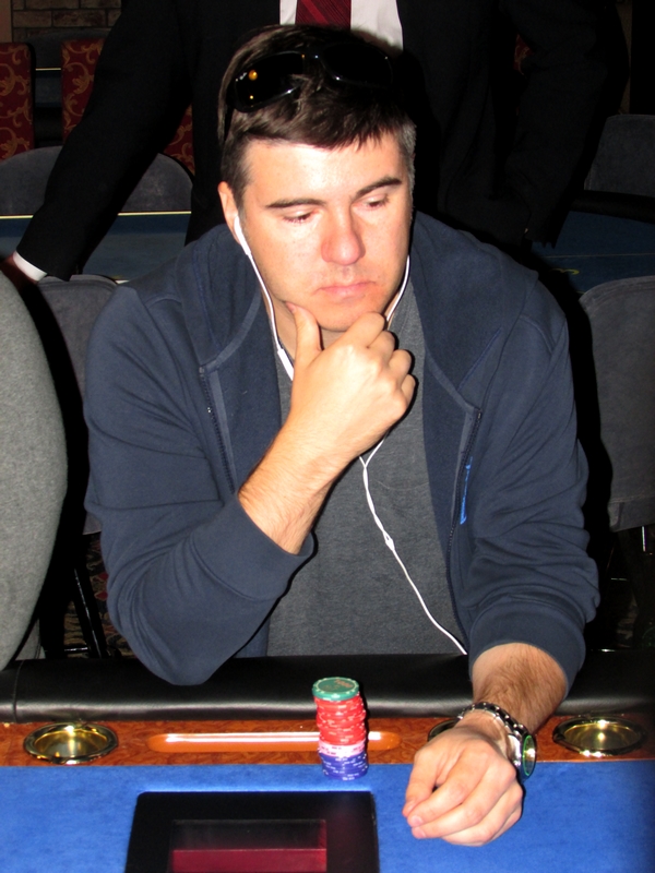 Finał Polish Poker Series - dzień 3 - relacja na żywo 00:40 119
