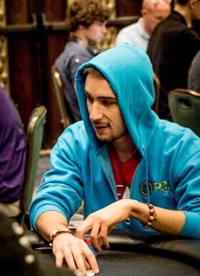 PokerNews лафче с Владислав Дончев за EPT, бед бийтовете... 101