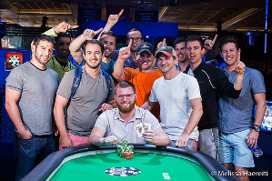 Юлиян Колев сред лидерите след Ден 1 на WSOP Colossus... 101