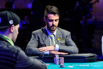 Поглед отблизо на финалната деветка на WSOP Main Event 2015 104