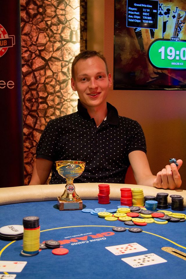Margused riisusid Pärnu Poker Weekend'il koore 101