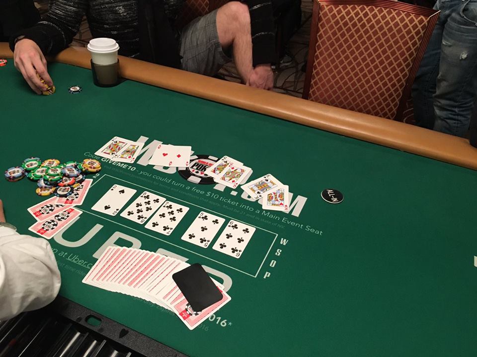 „World Series of Poker“ čempionate - dvi neįtikėtinos partijos 101