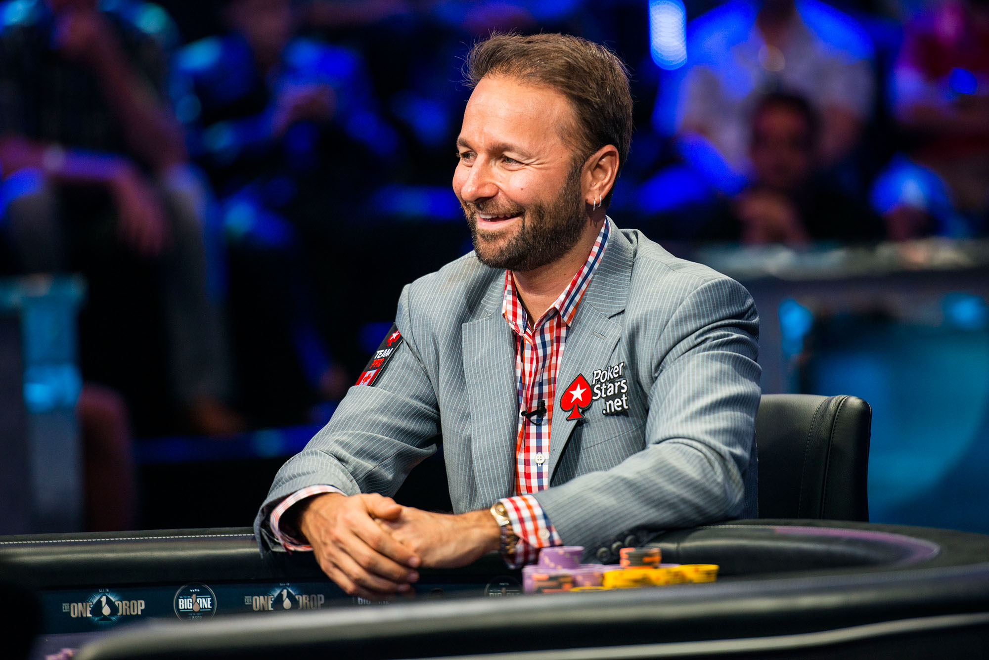 daniel negreanu playing poker