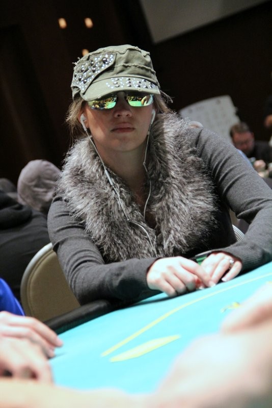 Renata Colache in Event #10 at the 2014 Borgata Winter Poker Open