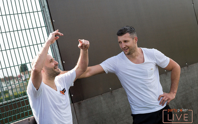 From Canvas to Felt with Super-Middleweight World Champion Carl Froch 102