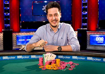 WSOP 2017: Singer spet na konju, Mateos najboljši iz oči v oči 101