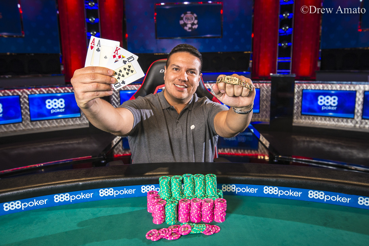 Luis Calvo Wins Event 49!