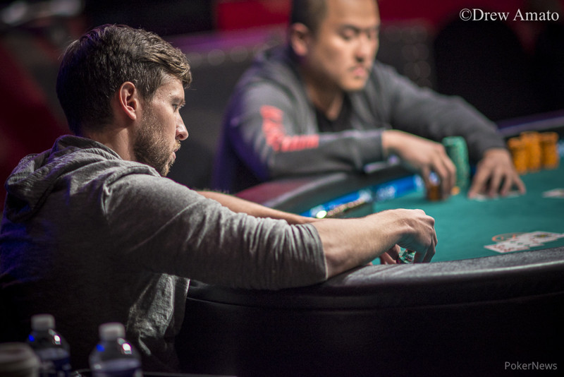 Tom Koral Conquista Bracelete Dourada no Evento #55: ,500 Seven Card Stud 101