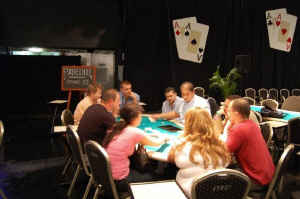 Kurze Zusammenfassung der „Ersten Wiener Pokermeisterschaft" 101