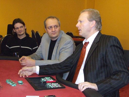 Poker, Poker, Poker – Everyone plays Poker … 101