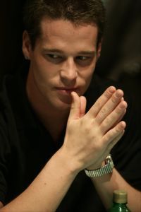 PokerNews intervju – Patrik Antonius 2/2 102