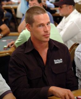 Patrik Antonius kann auch anders und anderer Klatsch aus der Pokerszene 101