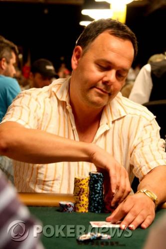 Ron Hofman wordt achtste in Event 48 - Brandon Cantu wint bracelet 104