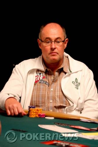 Ron Hofman wordt achtste in Event 48 - Brandon Cantu wint bracelet 105