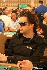 Lock Poker verbindt nieuwe professionals aan haar naam 102